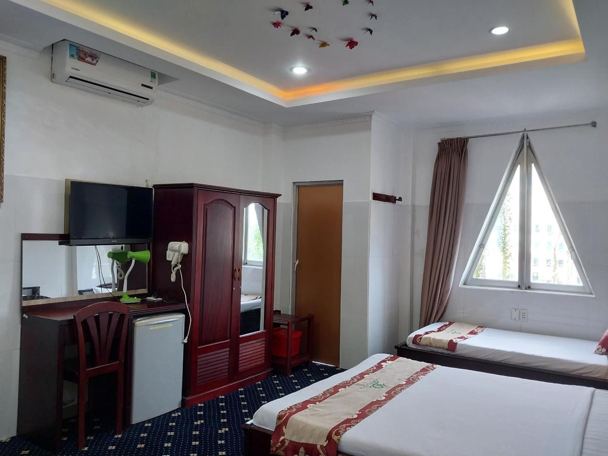 Tây Ninh Nhat Quy Hotel מראה חיצוני תמונה