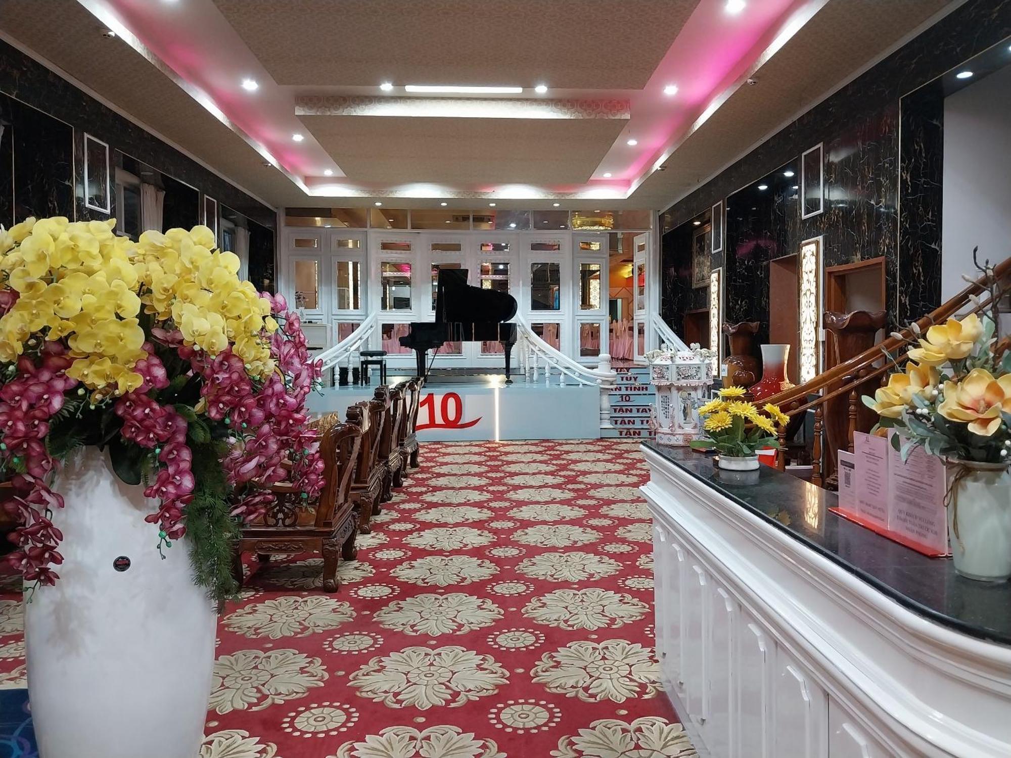 Tây Ninh Nhat Quy Hotel מראה חיצוני תמונה