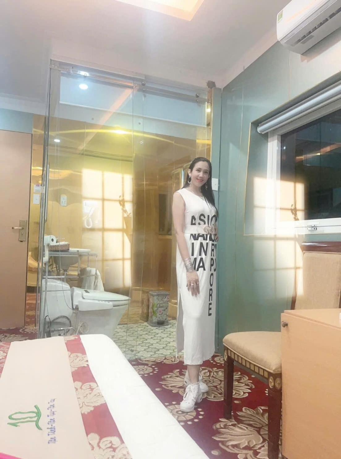 Tây Ninh Nhat Quy Hotel מראה חיצוני תמונה