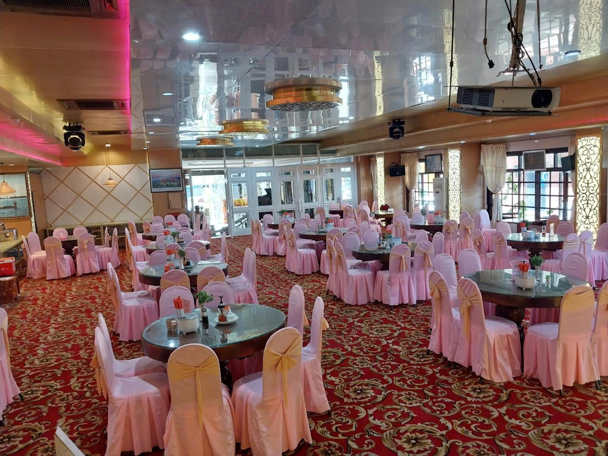 Tây Ninh Nhat Quy Hotel מראה חיצוני תמונה