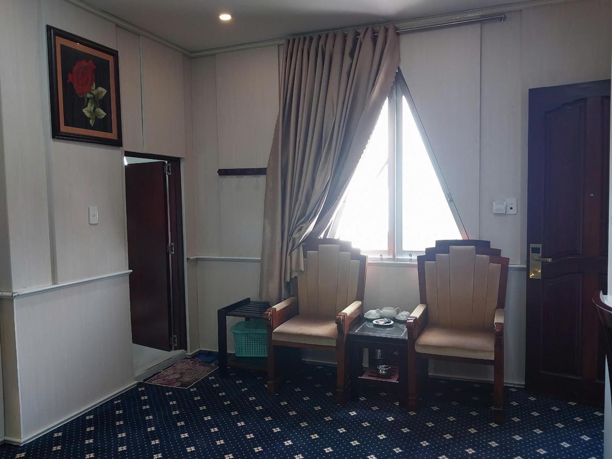 Tây Ninh Nhat Quy Hotel מראה חיצוני תמונה