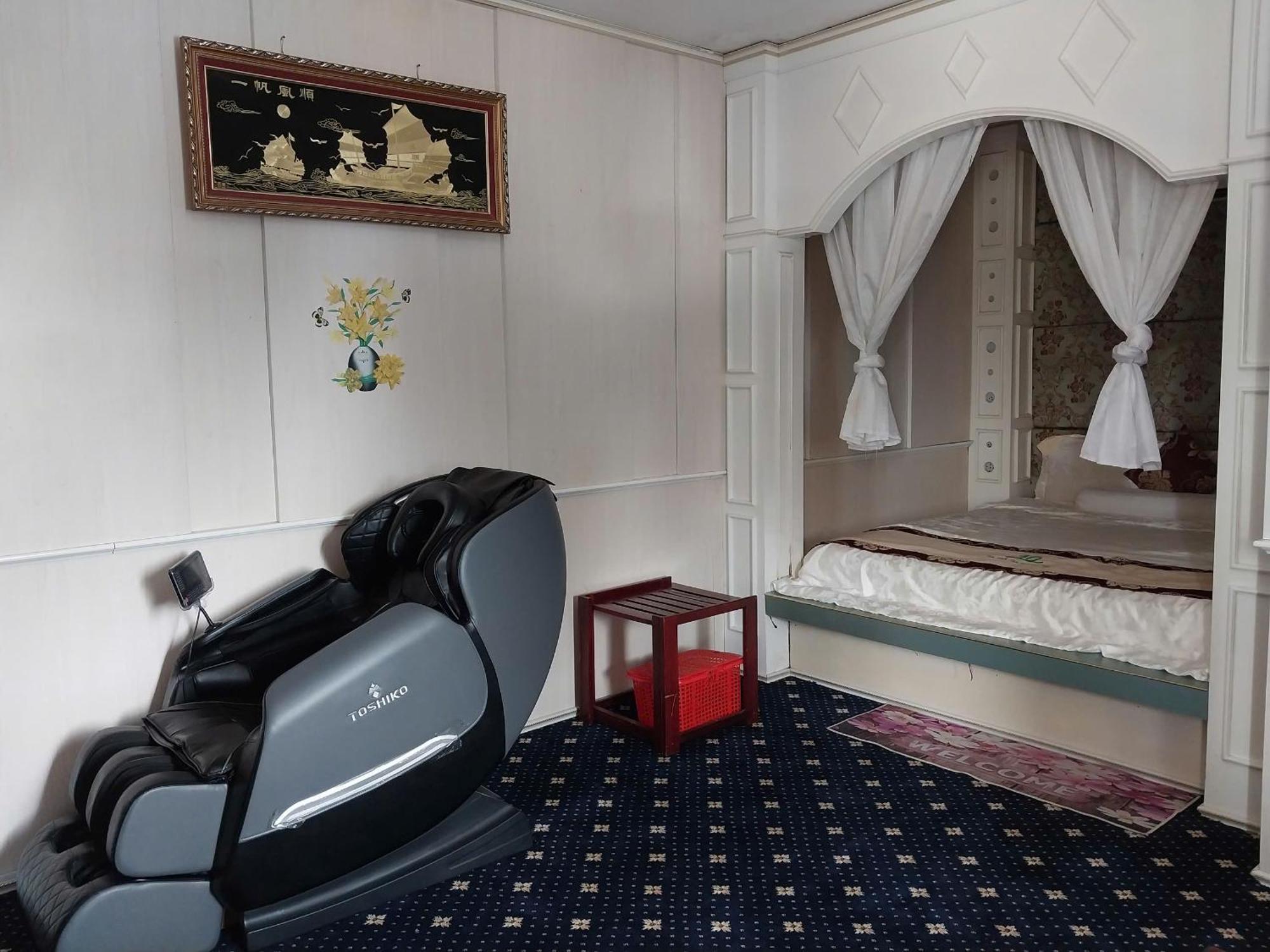 Tây Ninh Nhat Quy Hotel מראה חיצוני תמונה